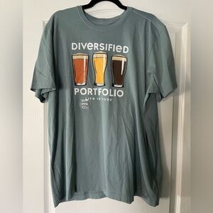 Life Is Good Men’s Tee. Size L.